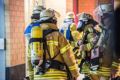 Esslingen: Pkw brannte in Tiefgarage vom ES